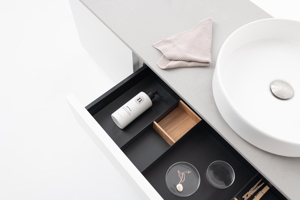 inr-kommod-air-solid-premium-white-02.jpg-sv-166728