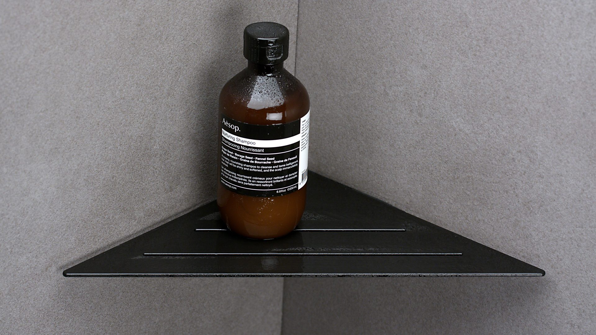 reframe_soap shelf_corner_soap_water_black_01