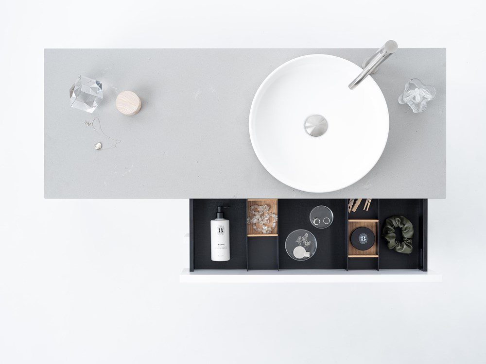 air-solid-80 white pvz2